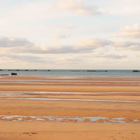 En Normandie En Front De A , 3km D'arromanches, 10km De Bayeux Апартаменты *