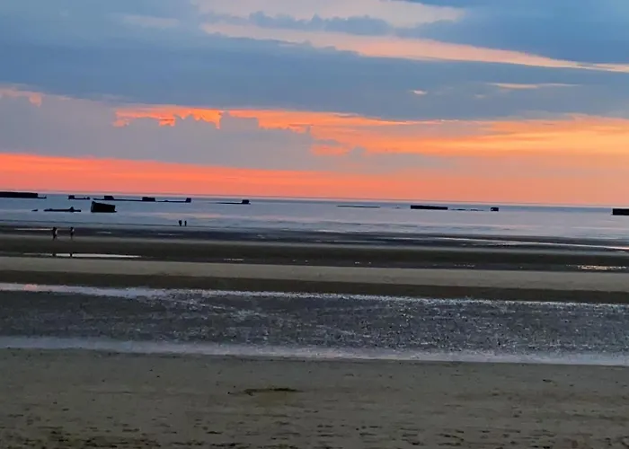 En Normandie En Front De A , 3km D'arromanches, 10km De Bayeux דירה